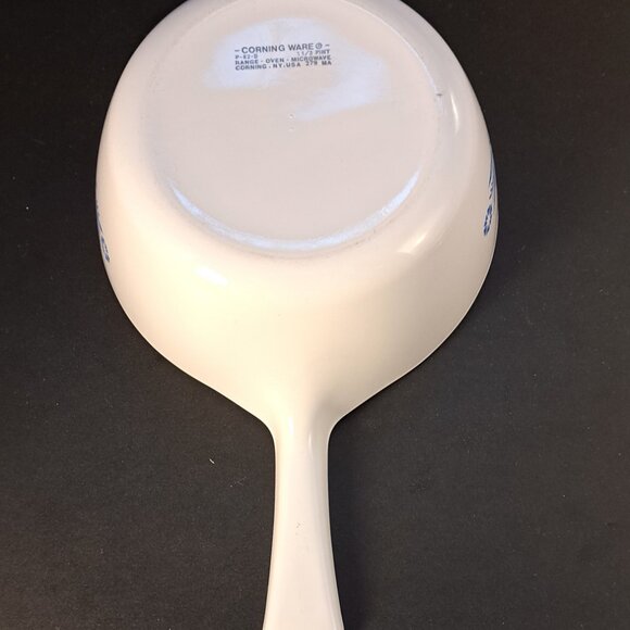 Vintage Corning Ware Casserole Dish - Picture 3 of 6